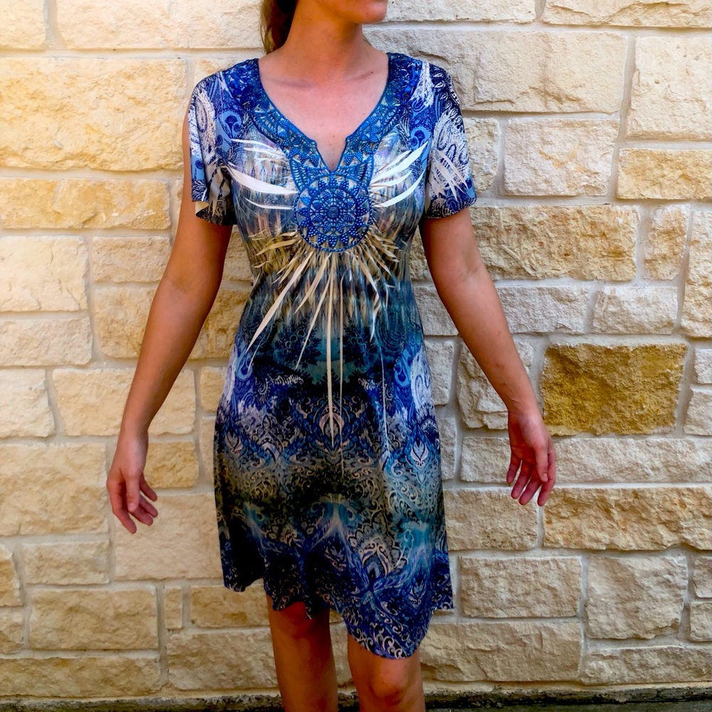 World Unity Blue and White Embroidered Patterned Dress
Size Small